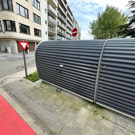 Apartament Charming 2-bedroom In The Heart Of T30 Ostenda
